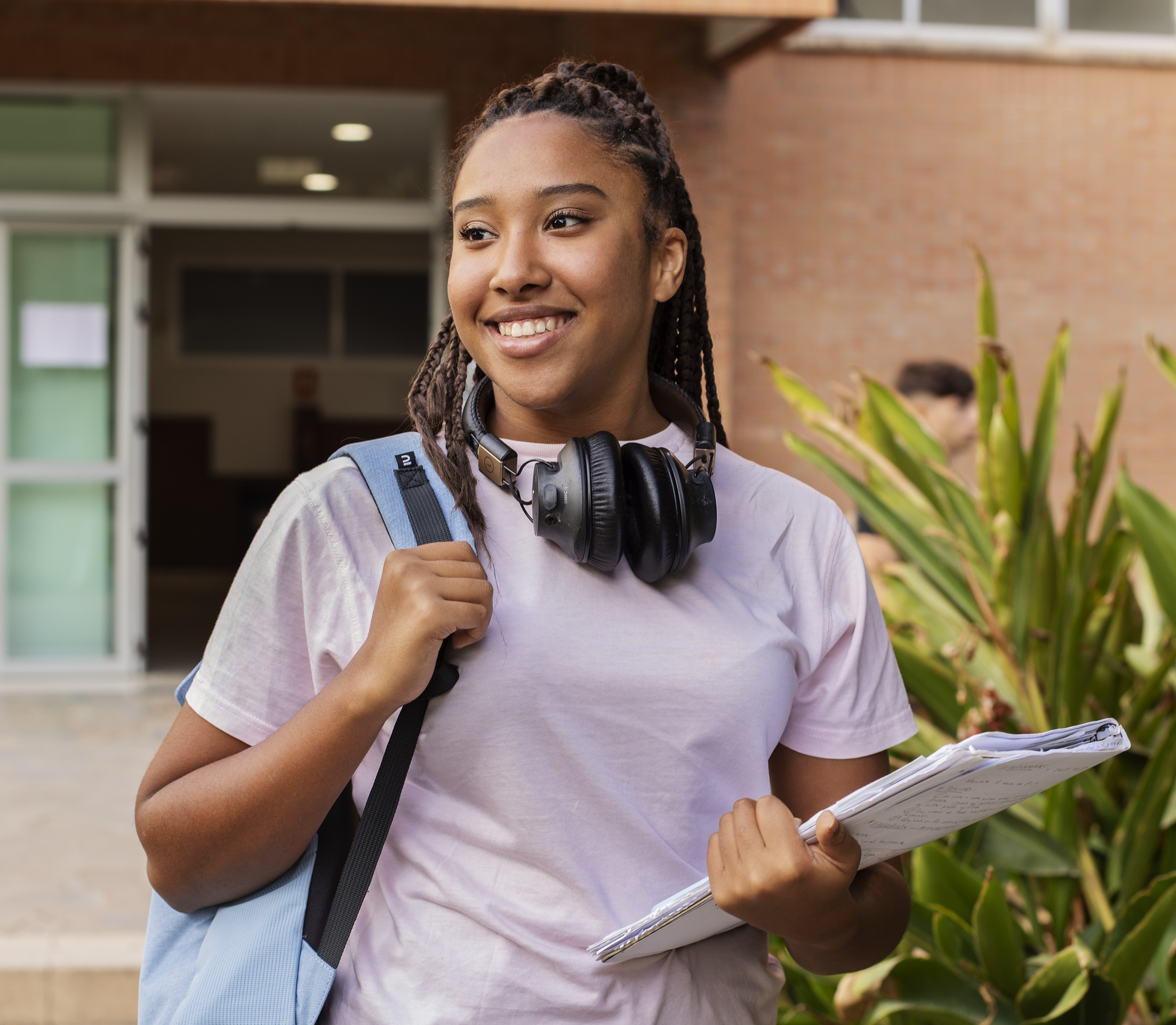 Students at Nia College